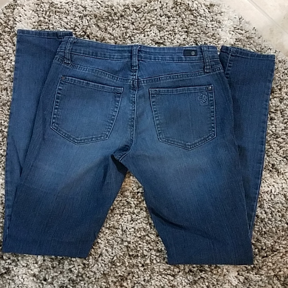 Jessica Simpson Kiss Me jegging size 27